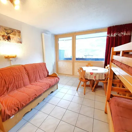 Confortable Au Pied Des Pistes, Balcon Sud-ouest, Centre Des Menuires, 3 Pers - Fr-1-452-284 Apartment