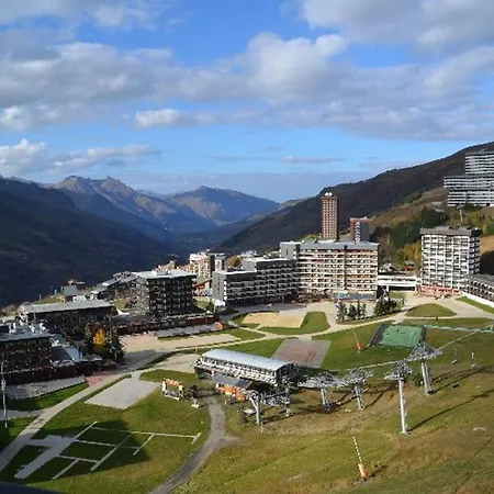 Apartment Confortable Au Pied Des Pistes, Balcon Sud-ouest, Centre Des Menuires, 3 Pers - Fr-1-452-284 *